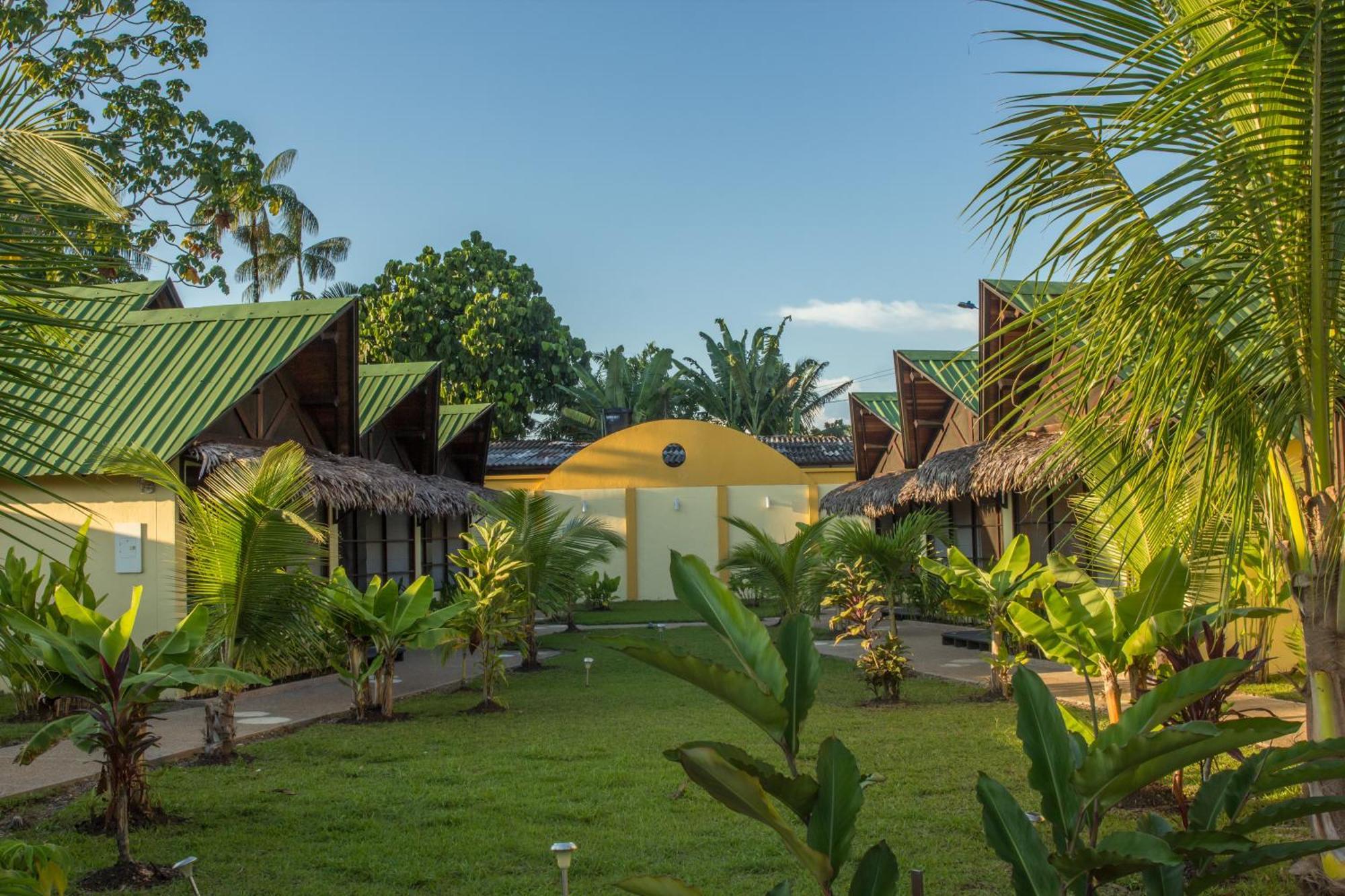 Hotel Amazon Bed And Breakfast Leticia Exterior photo