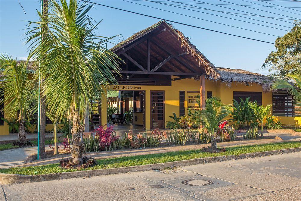 Hotel Amazon Bed And Breakfast Leticia Exterior photo